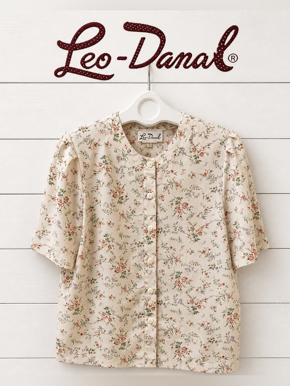 LEO-DANAL Cream Floral Vintage Blouse Size 12